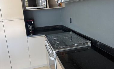 Se Renta Departamento semi- amueblado en Torre Ponticelli