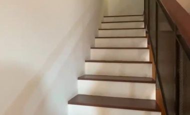 Rumah 3 lantai dengan rooftop garden di merpati bintaro