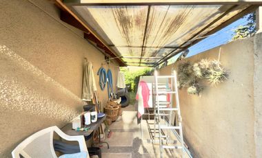 Se vende casa en Rucatremo, sector oriente de Curicó, 457m2 terreno