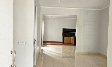 Disewakan Rumah 1 Lantai di Patagonia, De Latinos.