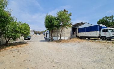 SE RENTA BODEGA DE 1200 M2 EN UN TERRENO DE 3900 M2