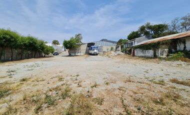 SE RENTA BODEGA DE 1200 M2 EN UN TERRENO DE 3900 M2