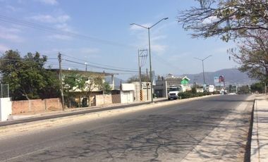 SE RENTA BODEGA DE 1200 M2 EN UN TERRENO DE 3900 M2