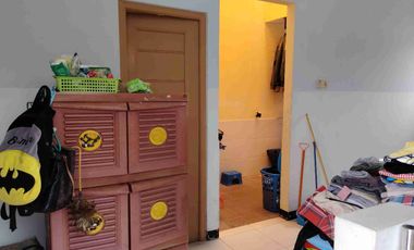 Turun Harga                                                 Di jual rumah bisa dijadikan kos kos an