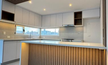 Casa en venta de dos dormitorios en Puerto Madryn a estrenar Dormitorio principal con baño en suite
