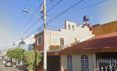 VENTA DE CASA EN LA COLONIA EL CARMEN ZAMORA