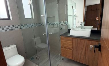 CASA EN  BOSQUES VALLARTA
