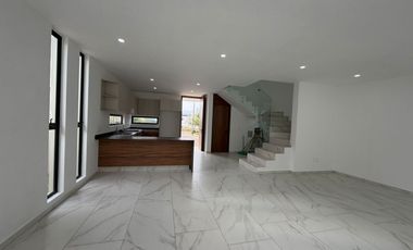 CASA EN  BOSQUES VALLARTA