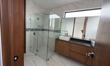 CASA EN  BOSQUES VALLARTA