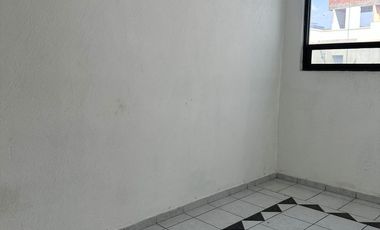 EXCELENTE OFICINA EN MOCTEZUMA SEGUNDA SECCION