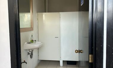 EXCELENTE OFICINA EN MOCTEZUMA SEGUNDA SECCION