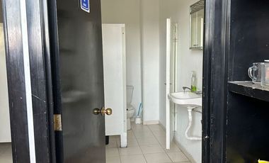 EXCELENTE OFICINA EN MOCTEZUMA SEGUNDA SECCION