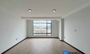 En venta triplex en san Cayetano bajo cerca al centro de la ciudad de Loja