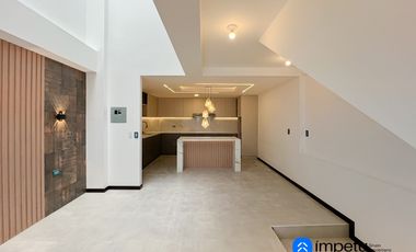 En venta triplex en san Cayetano bajo cerca al centro de la ciudad de Loja