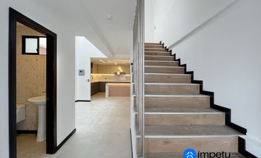 En venta triplex en san Cayetano bajo cerca al centro de la ciudad de Loja