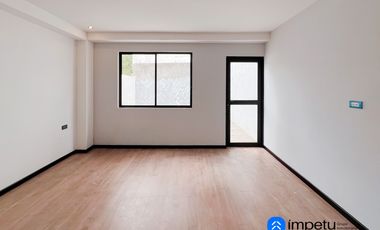 En venta triplex en san Cayetano bajo cerca al centro de la ciudad de Loja