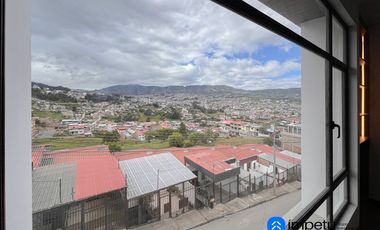 En venta triplex en san Cayetano bajo cerca al centro de la ciudad de Loja