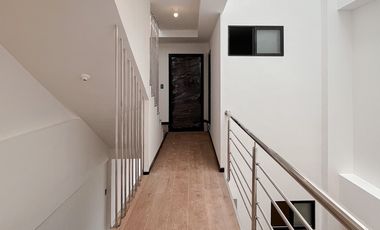 En venta triplex en san Cayetano bajo cerca al centro de la ciudad de Loja