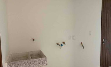 RENTA DEPARTAMENTO EN MANIGUA INTERLOMAS