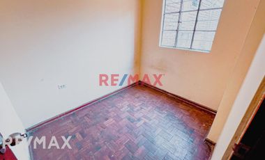 Ocasión Venta De Departamento En San Juan De Lurigancho