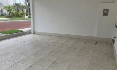 Via a la Costa, Renta de linda casa 3 dormitorios con piscina