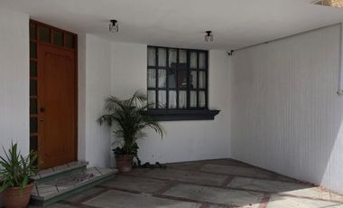 Casa en Bosque camelinas