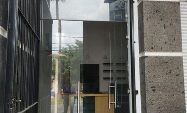 Se renta local en Boulevard Juarez
