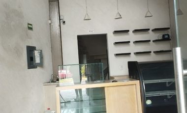 Se renta local en Boulevard Juarez