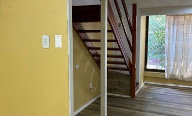 Vende Casa En San Bernardo. (prox. Metrotres Los 5 Pinos)