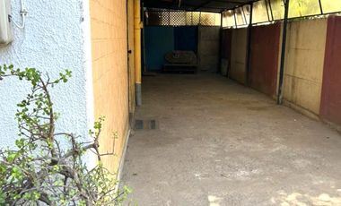 Vende Casa En San Bernardo. (prox. Metrotres Los 5 Pinos)