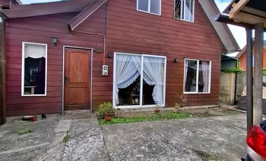 CASA 5 DORMITORIOS PARQUE FUNDADORES, PTO. MONTT