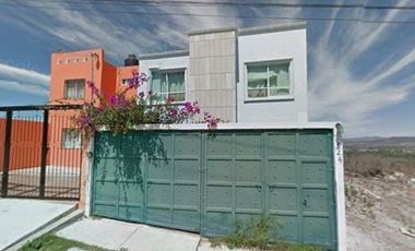 VENTA DE CASA EN COLINAS DE SAN JAVIER LAGOS DE MORENO JALISCO