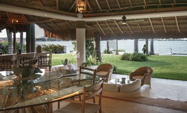 Casa en Venta, Isla Dorada, Zona Hotelera Cancun