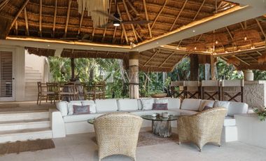 Casa en Venta, Isla Dorada, Zona Hotelera Cancun