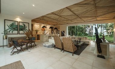 Casa en Venta, Isla Dorada, Zona Hotelera Cancun