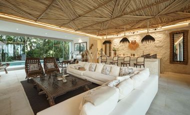 Casa en Venta, Isla Dorada, Zona Hotelera Cancun