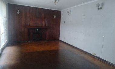 Casa para Oficina en Mujica