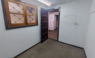 Casa para Oficina en Mujica