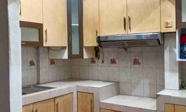 Rumah jati padang pasar minggu 4 kmr 70jt/thn sgt strategis