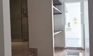 CASA EN RENTA CON VIGILANCIA / NOMASCOTAS