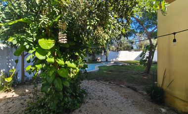 Renta de casa de un piso en Baspul, 3 recámaras, paneles solares