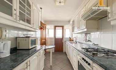 VIÑA ARRIENDO AMPLIO Y LUMINOSO DEPARTAMENTO 4D PONIENTE