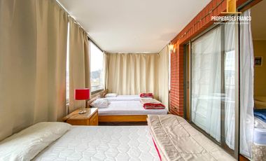 VIÑA ARRIENDO AMPLIO Y LUMINOSO DEPARTAMENTO 4D PONIENTE