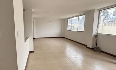 CASAS INDEPENDIENTES EN AMBATO-HUACHI LA JOYA
