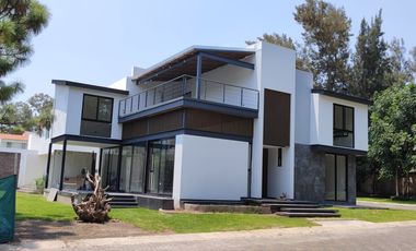 CASA EN RENTA EN HACIENDA MIRAGE