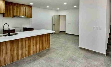 TOWNHOUSE ERMITA SUR | Exclusive privada de 8 casas