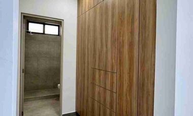 TOWNHOUSE ERMITA SUR | Exclusive privada de 8 casas