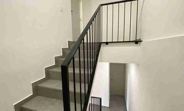 TOWNHOUSE ERMITA SUR | Exclusive privada de 8 casas