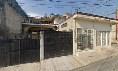 CASA EN VENTA EN CENTRO TLAQUILTENANGO MORELOS DE REMATE