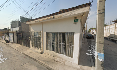 CASA EN VENTA EN CENTRO TLAQUILTENANGO MORELOS DE REMATE